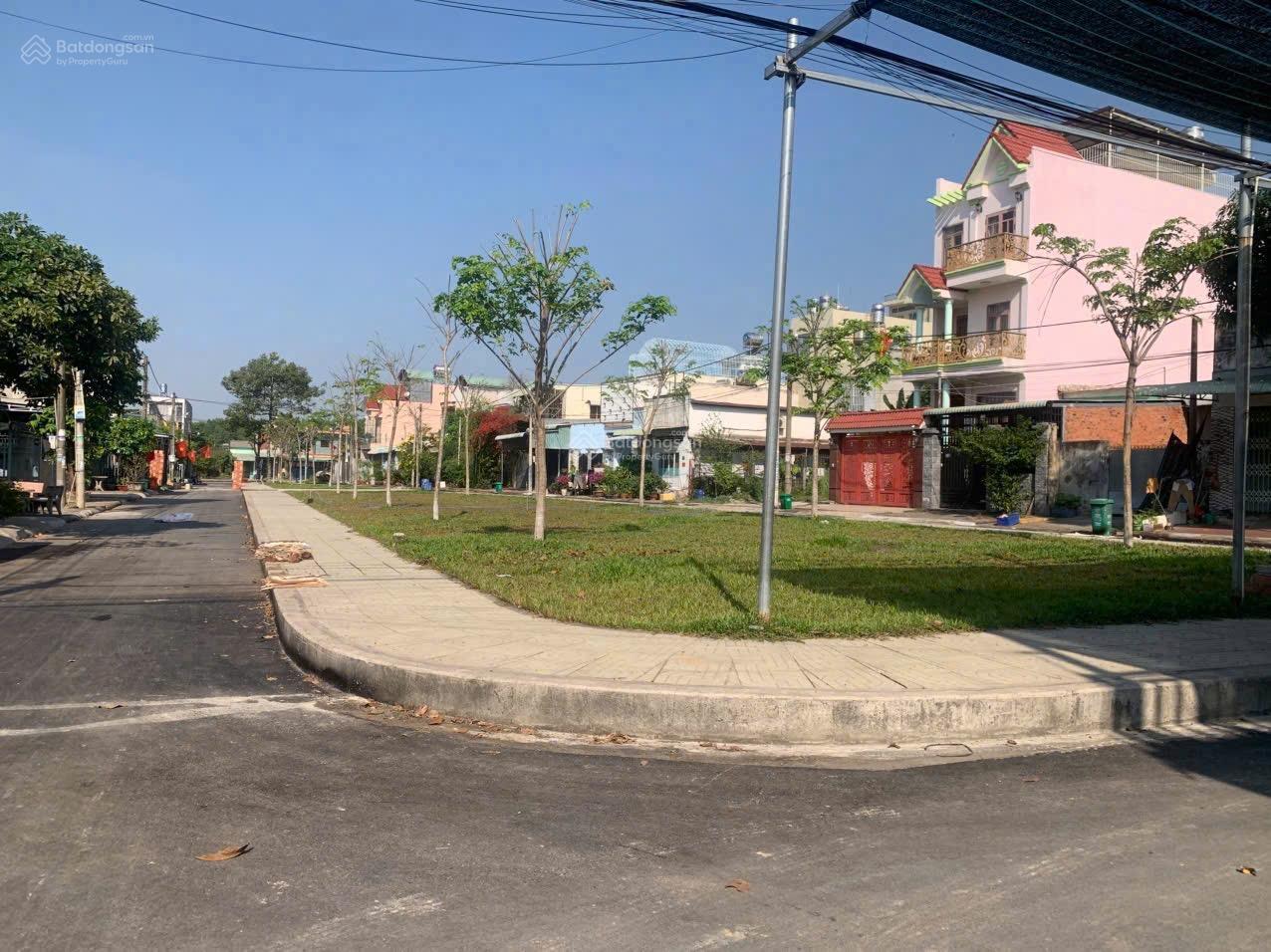 Bán lô đất đẹp 102m2 ngay KDC Long Bình Tân giá 2tỷ5 gần KDL Sơn Tiên