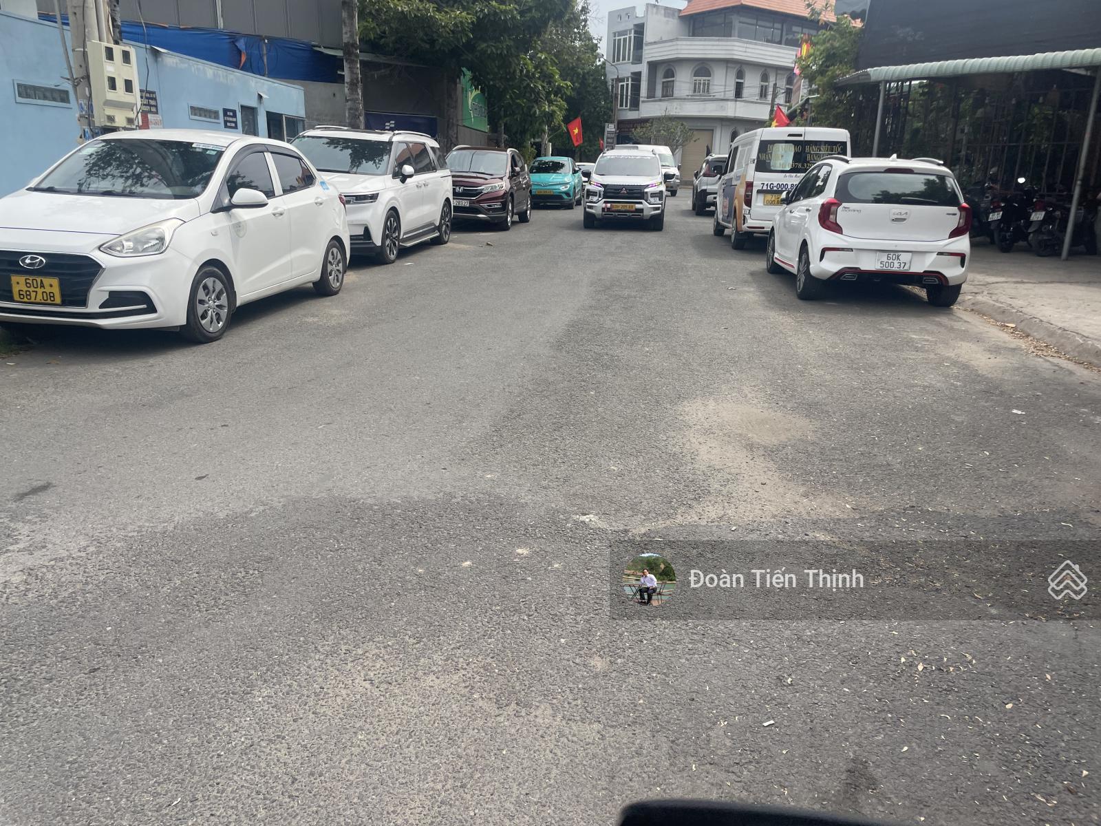 Lô 2 mặt thoáng 113m2 đường B2 hướng Nam Phú Thịnh City, vòng xoay cổng 11 Biên Hoà, Đồng Nai