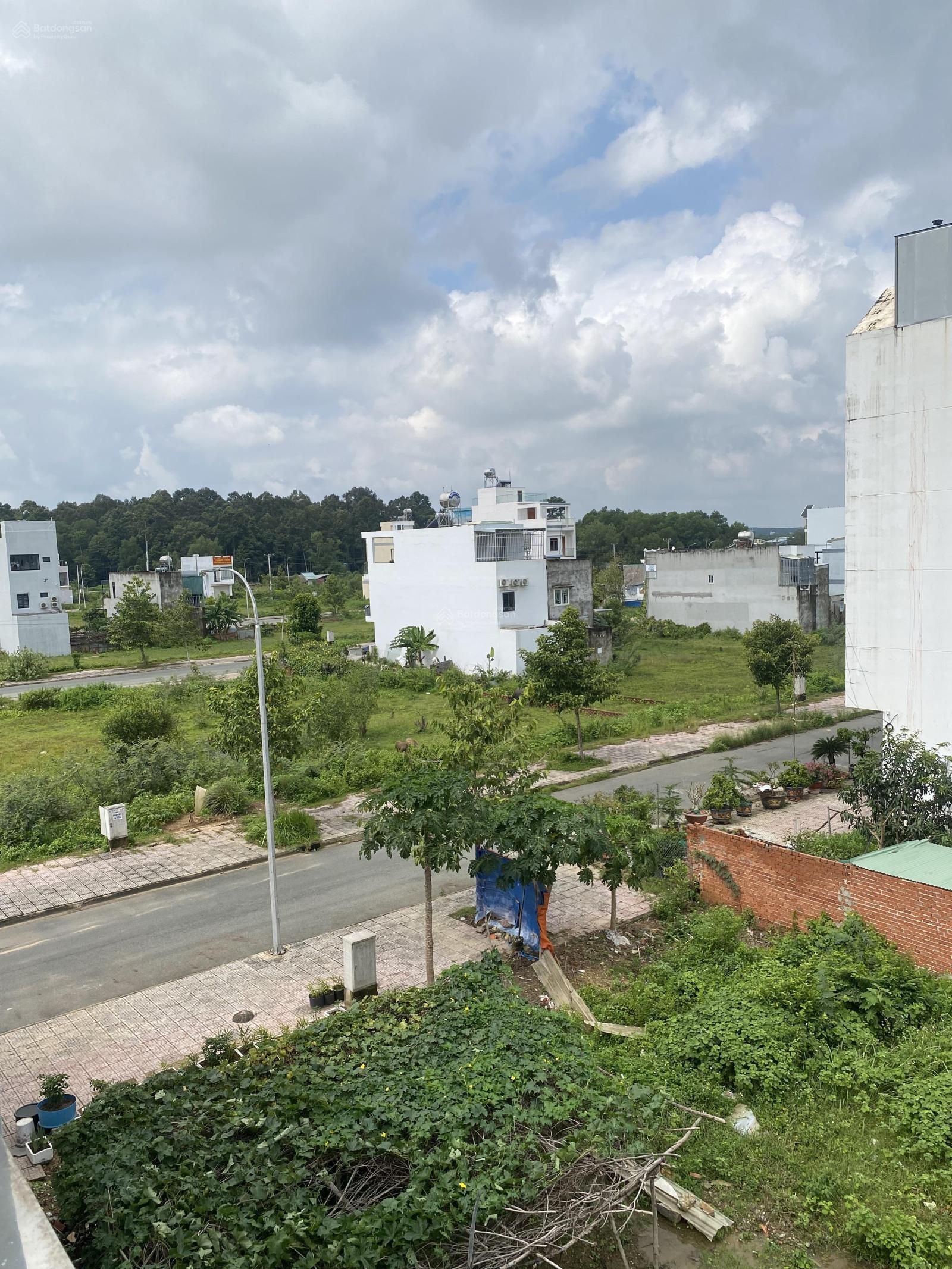 Bán lô 93.8m2 đường N7 hướng ĐN gần cổng trường học Đinh Tiên Hoàng, vị trí đẹp trong KDC An Thuận