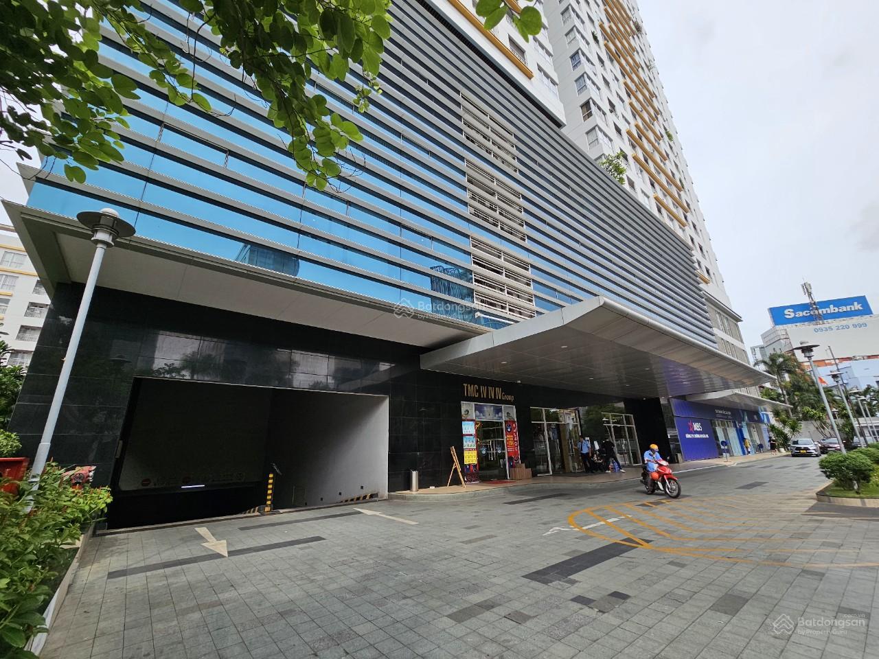 Mình cần bán lô văn phòng The Prince Residence - DT: 14m2 - Giá bán: 1,4 tỷ - PL: Sổ hồng lâu dài