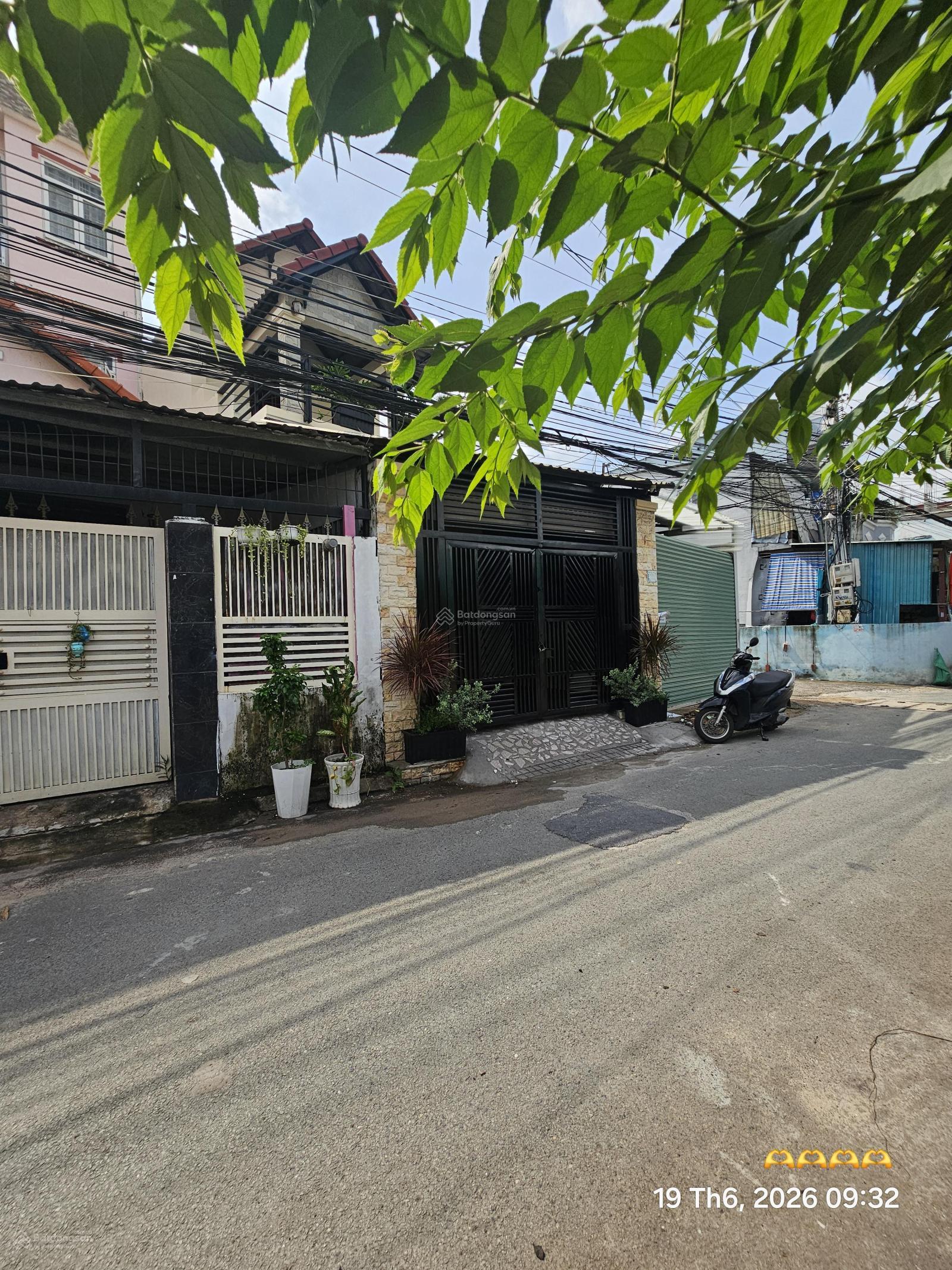 Bán nhà mặt phố tại đường 9 Linh Tây nối dài, An Bình, Dĩ An, Bình Dương, giá 6,65 tỷ
