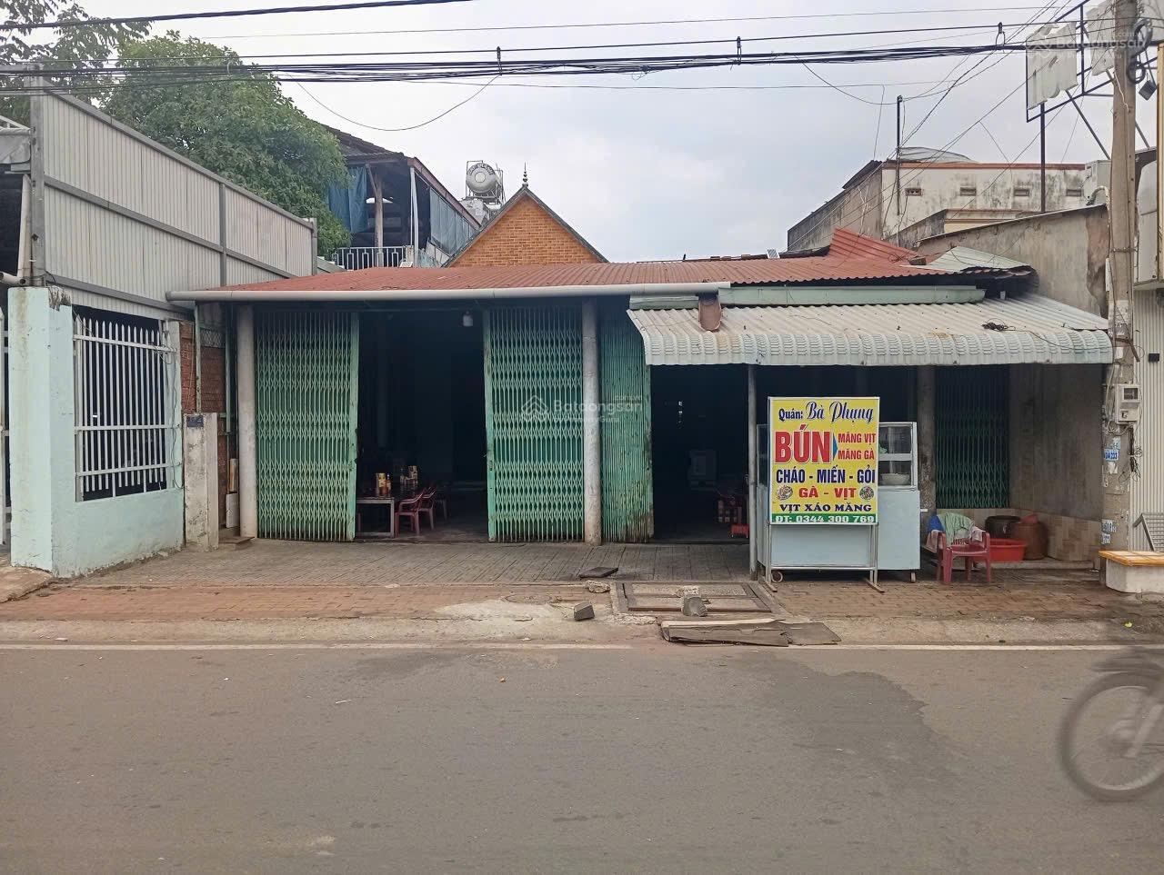Bán nhà mặt tiền đường 152 Lê Quý Đôn, Thành phố Đồng Xoài hoặc cho thuê