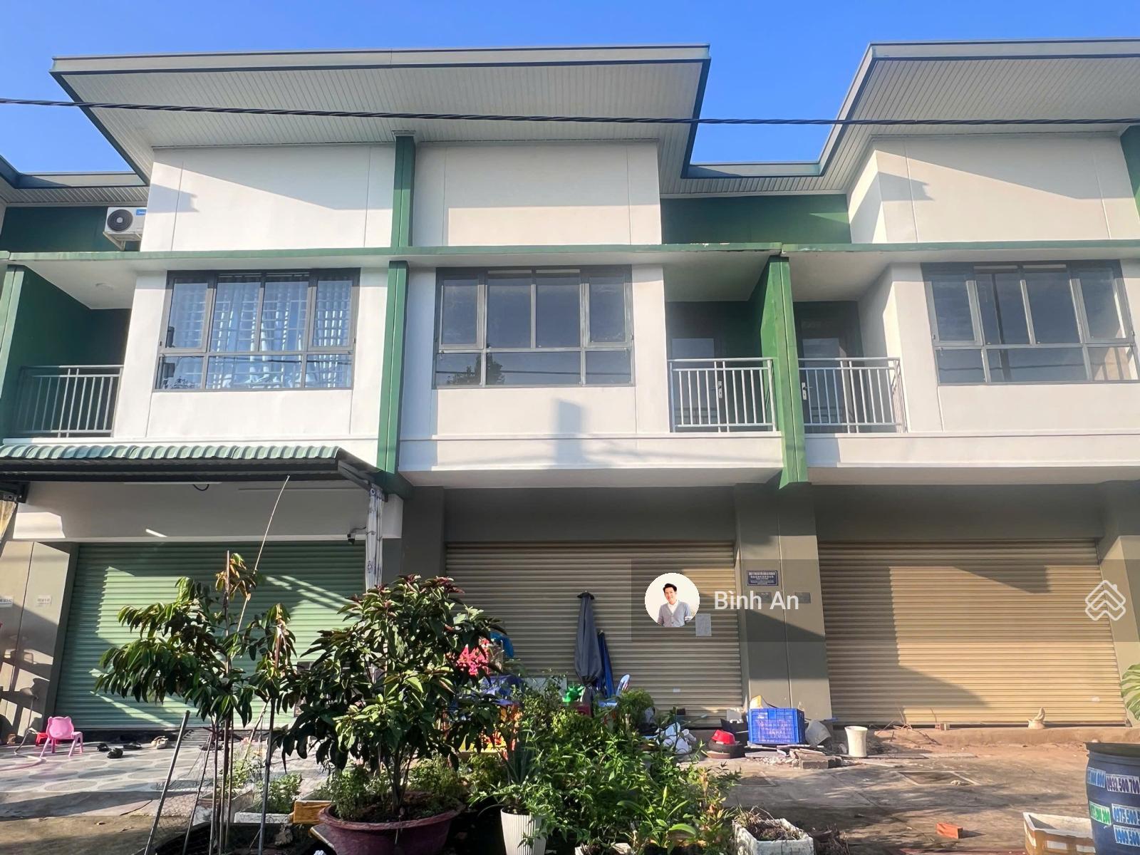 Bán căn shophouse 2 tầng, gần trường mầm non, 85m2 full thổ cư, sổ sẵn, hỗ trợ vay, giá 1.75 tỷ