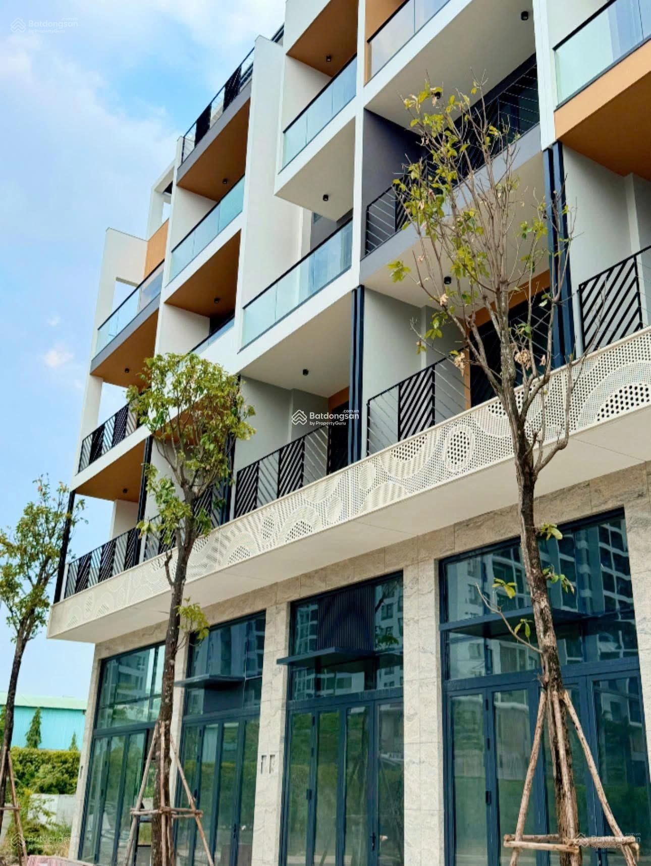 Bán shophouse 6PN, 5WC, 64m2 tại The Sholi Bình Tân, 9,3 tỷ VND