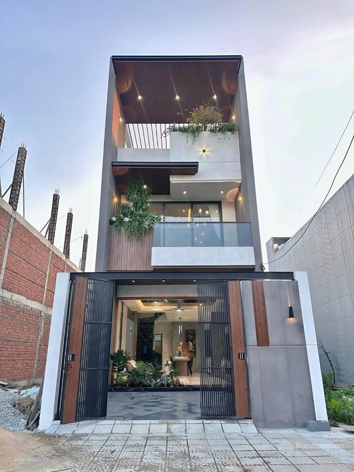 Sở hữu shophouse mặt tiền khu đô thị đông dân cư chỉ từ 700 triệu